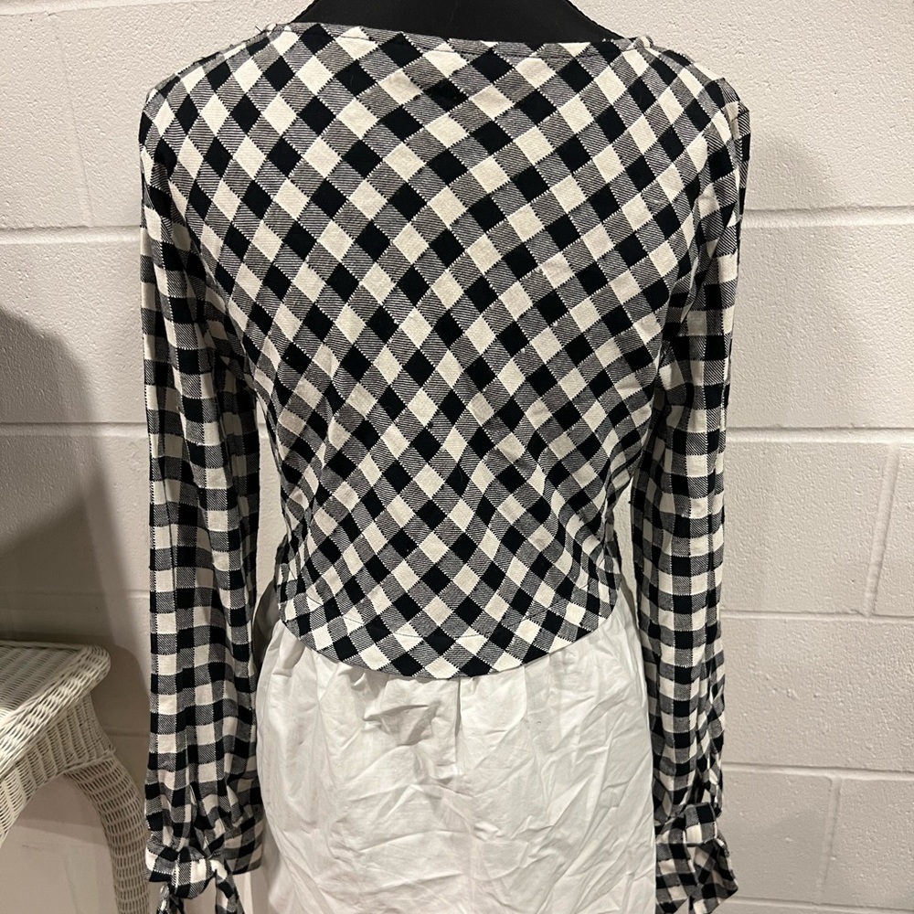 Zara Small Long Shirt – Slit Hem Casual Style